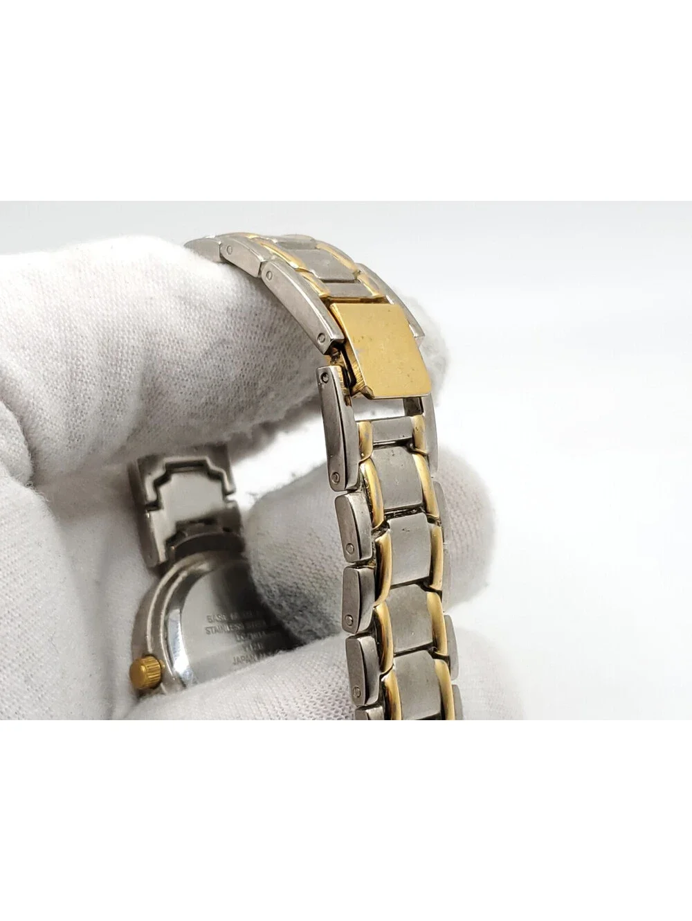 Liz Claiborne Diamond Quartz Womens Watch New Battery Two-Tone MOP Dial 25mm